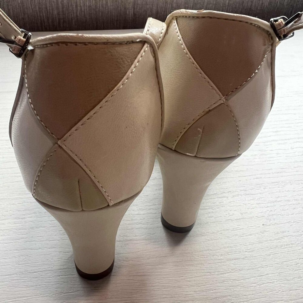Bridal Shoes - Highlights View 2